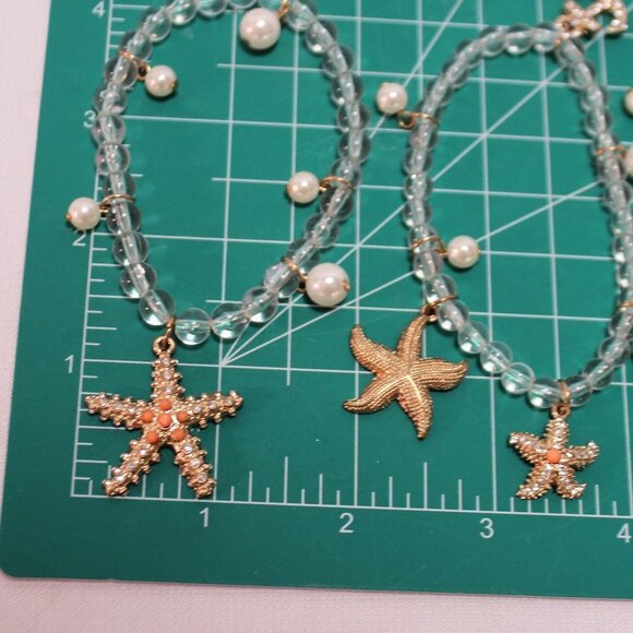Starfish Four-strand Clear Bead and Faux Pearl Stretch Bracelet - Picture 6 of 7